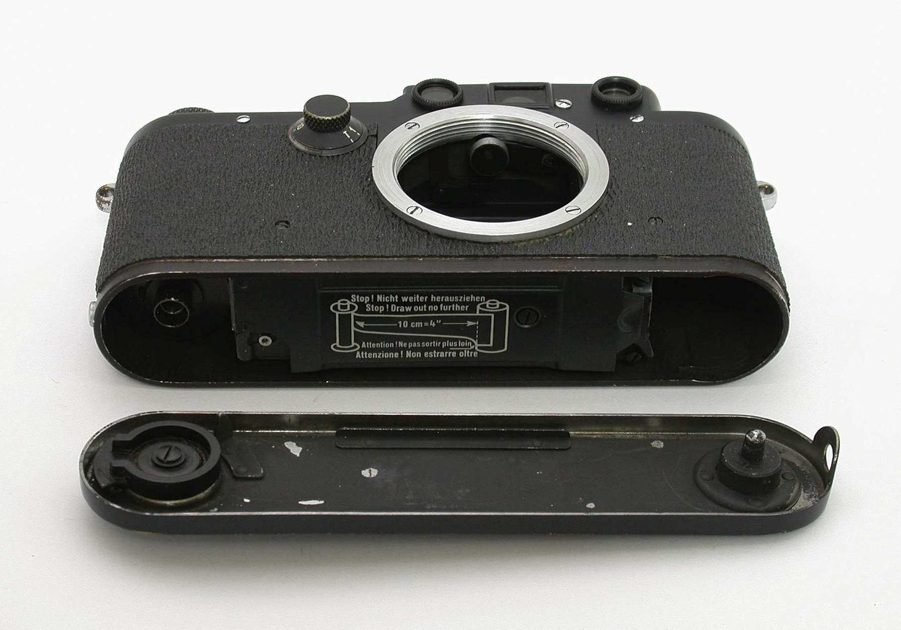 カメラ フィルムカメラ ライカⅢc 黒後塗り | クラシックカメラ修理専門 ハヤタ・カメララボ